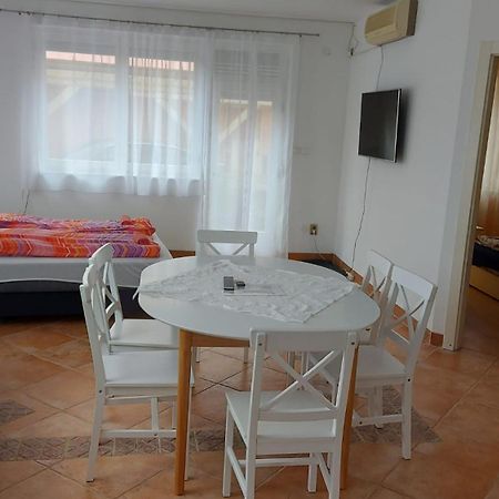David Apartman Gyula Kamer foto