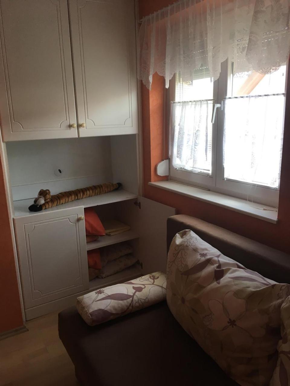 David Apartman Gyula Buitenkant foto